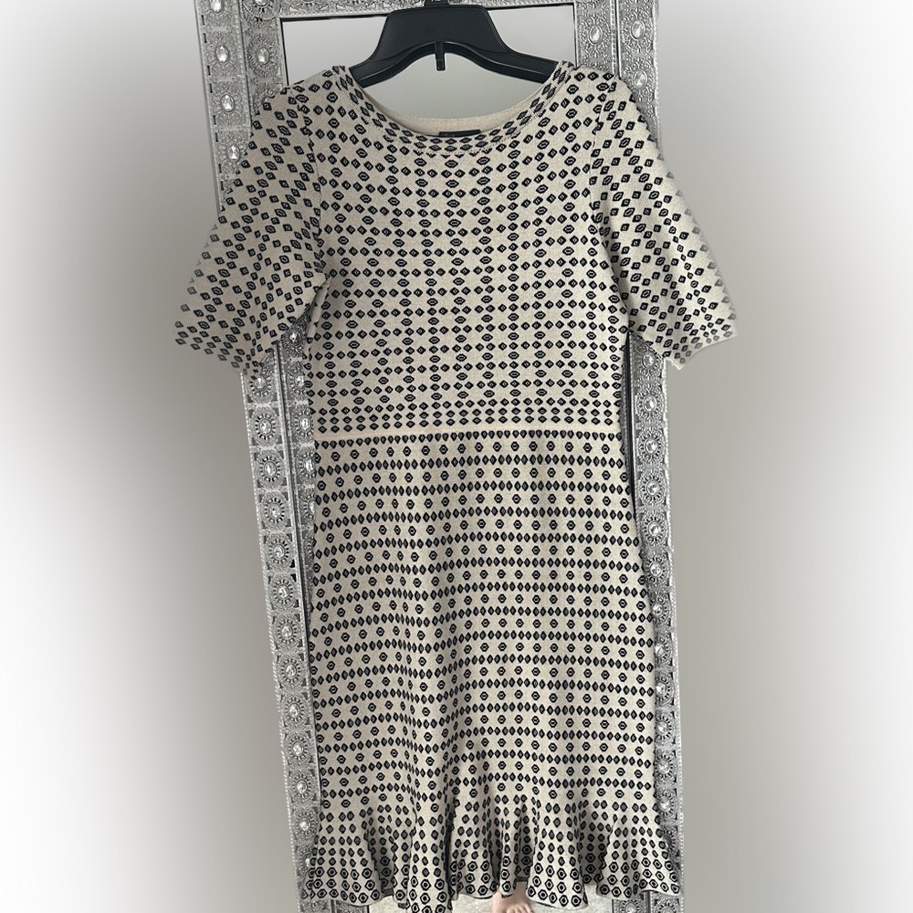 Just…Taylor Peplum Bottom Midi Dress